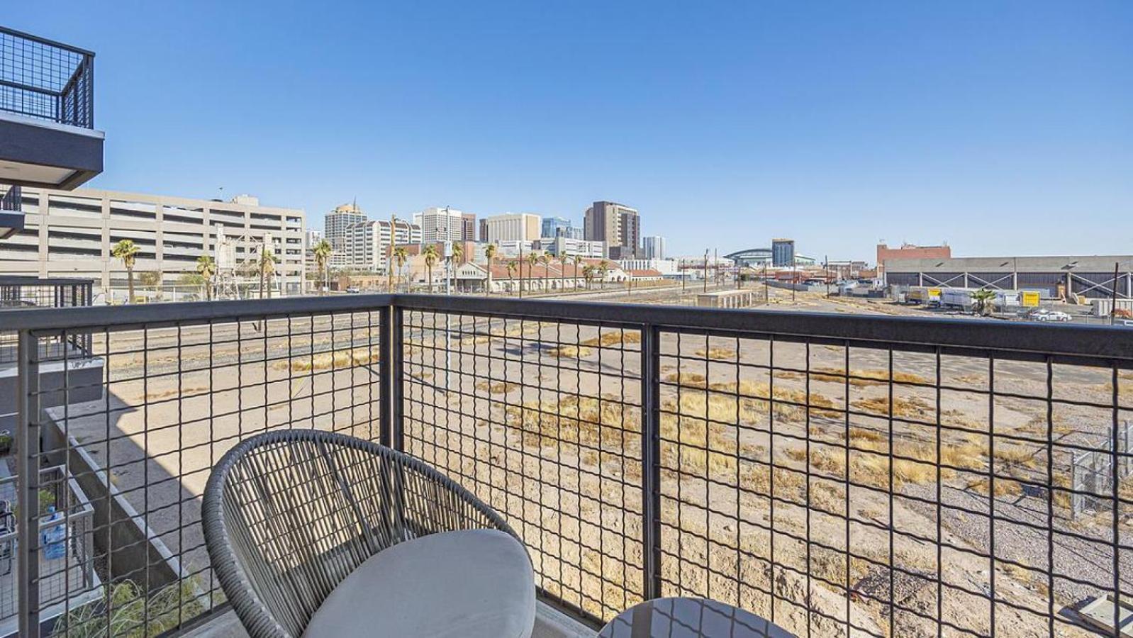 Landing At Brix Warehouse District - 1 Bedroom In Central City South Финикс Екстериор снимка